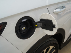 2024款 荣耀版 EV 605km 旗舰PLUS