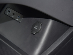 2024款 荣耀版 DM-i 1.5L 121km 精英型