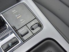 2024款 荣耀版 DM-i 1.5L 121km 精英型