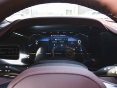 2024款 荣耀版 DM-i 1.5T 121km 旗舰型