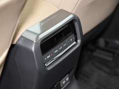 2024款 2.4T 全能TX版 5座
