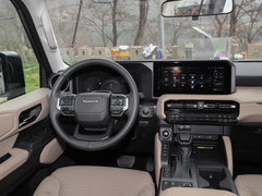 2024款 2.4T 全能TX版 5座