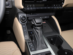 2024款 2.4T 全能TX版 5座