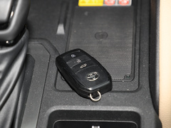 2024款 2.4T 全能TX版 5座