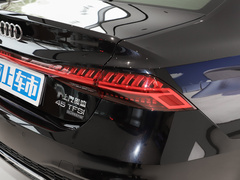 2024款 45 TFSI quattro 奢享型
