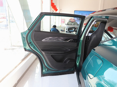 2025款 1.5T 豪华型
