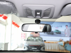 2025款 1.5T 豪华型