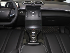 2025款 1.5T 豪华型