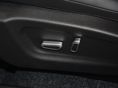 2024款 荣耀版 DH-i 1.5T 豪华型