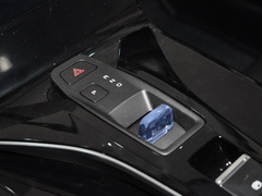 2024款 荣耀版 DH-i 1.5T 豪华型