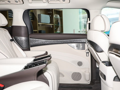 2024款 EV 600 四驱尊贵型
