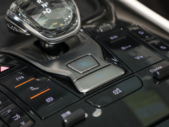 2024款 EV 600 四驱尊贵型