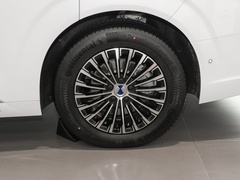 2024款 EV 600 四驱旗舰型