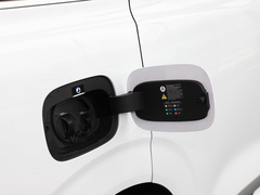 2024款 EV 600 四驱旗舰型