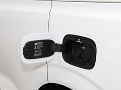 2024款 EV 600 四驱旗舰型