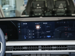 2024款 2.0T 两驱尊雅版