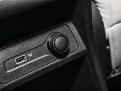 2024款 PLUS 1.5T 幸福推荐自动荣耀版