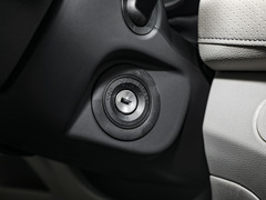 2024款 PLUS 1.5T 幸福推荐自动荣耀版