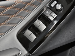 2024款 双擎 2.0L 臻选版