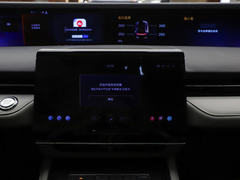 2025款 2.0T 四驱尊睿版