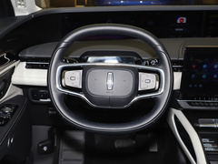 2025款 2.0T 四驱尊睿版