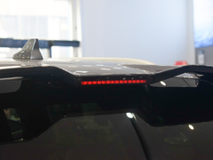 2024款 荣耀版 DM-i 100KM 豪华型