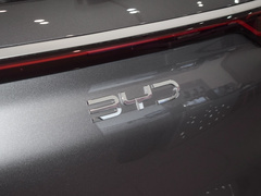 2024款 荣耀版 DM-i 100KM 豪华型