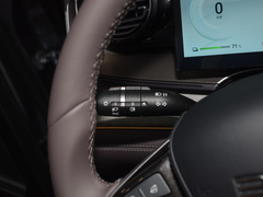 2024款 荣耀版 DM-i 100KM 豪华型