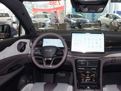 2024款 荣耀版 DM-i 100KM 豪华型