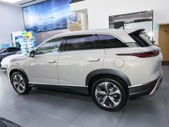 2024款 荣耀版 DM-i 100KM 尊贵型