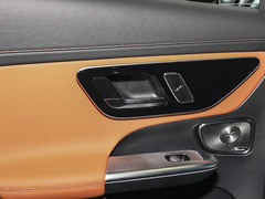 2024款 GLC 300 L 4MATIC 豪华型 5座