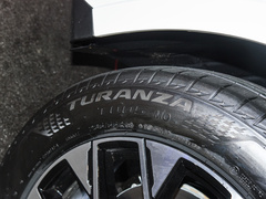 2024款 GLC 300 L 4MATIC 豪华型 7座