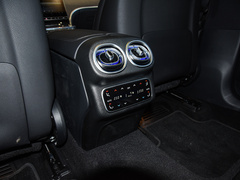 2024款 GLC 300 L 4MATIC 豪华型 7座