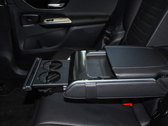 2024款 GLC 300 L 4MATIC 豪华型 7座