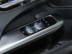 2024款 改款 C 200 L 运动版