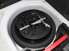 2024款 1.5L 自动实力版