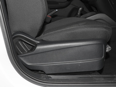 2024款 1.5L 自动实力版