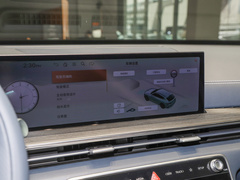 2024款 2.5T 四驱豪华版 5座