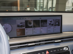 2024款 2.5T 四驱豪华版 5座