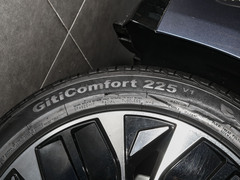 2024款 荣耀版 550km 精英型