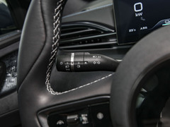 2024款 荣耀版 550km 精英型