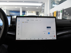 2024款 荣耀版 550km 尊贵型