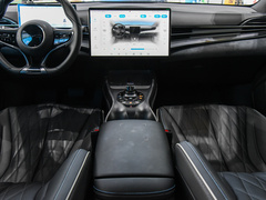 2024款 荣耀版 550km 尊贵型