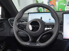 2024款 荣耀版 550km 尊贵型