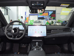 2024款 荣耀版 550km 尊贵型