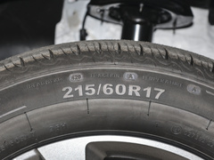 2025款 1.5T CVT领先版