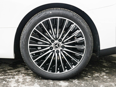 2024款 CLE 300 4MATIC 动感型轿跑车