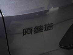 2024款 700 三激光后驱奢享版