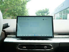 2024款 挚爱版 505km 冠军版