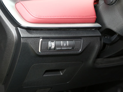 捷途X70 PLUS 2024款 冠军版 1.5T 手动冠军 5座
